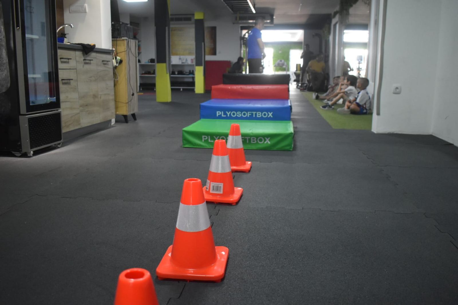 Poligon sa čunjevima